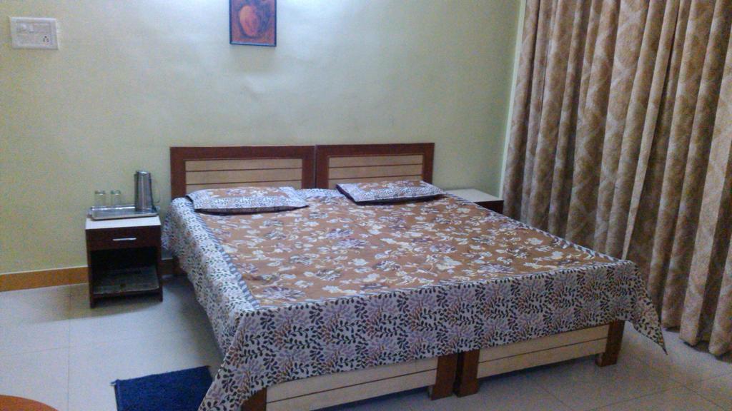 Hotel Kanishka Kanpur Camera foto